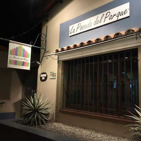 La Posada Del Parque Сальта Экстерьер фото